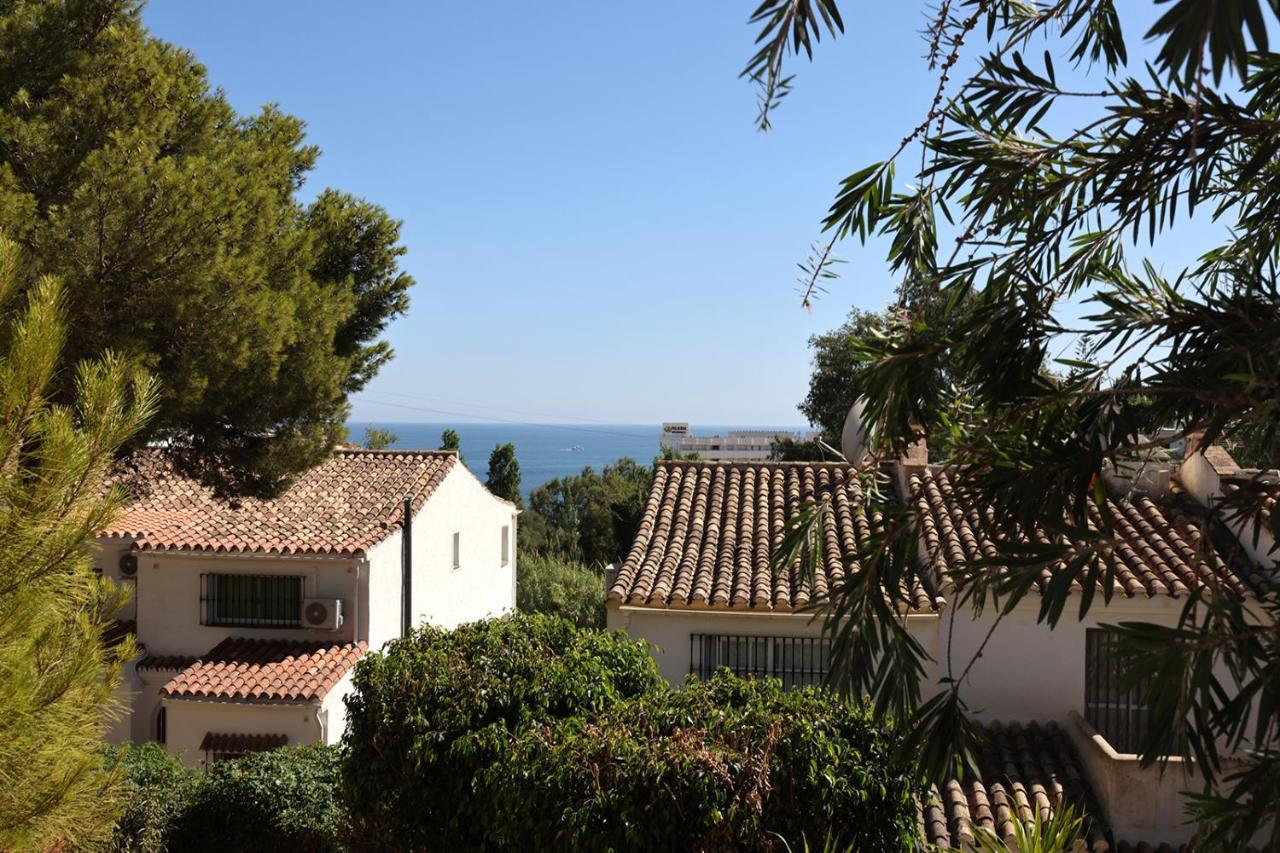 Quaint 2 Bedroom Townhouse With Pool Close To Sea! Benalmádena Exterior foto
